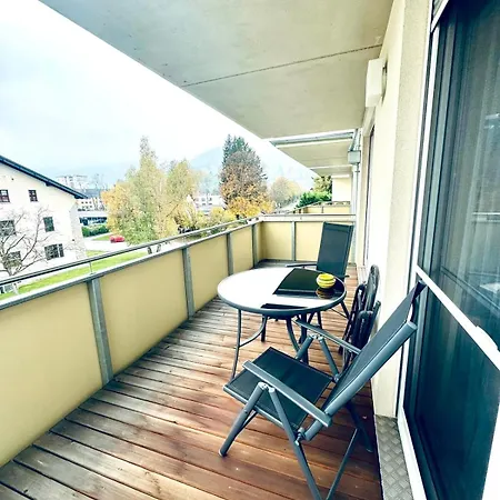 Apartment Urban Serenity *